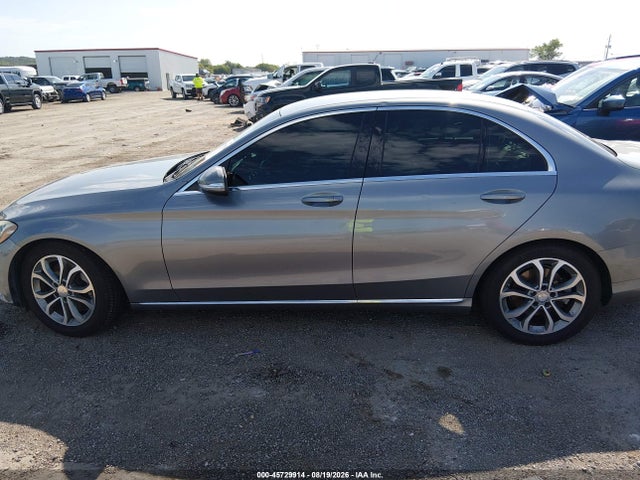 45729914 :رقم المزاد ، 55SWF4JB8FU065462 vin ، 2015 Mercedes-benz C 300 مزاد بيع