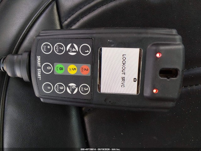 45729914 :رقم المزاد ، 55SWF4JB8FU065462 vin ، 2015 Mercedes-benz C 300 مزاد بيع