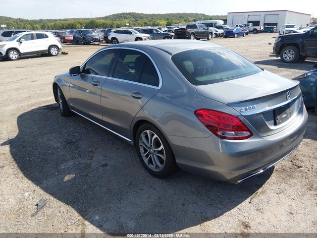 45729914 :رقم المزاد ، 55SWF4JB8FU065462 vin ، 2015 Mercedes-benz C 300 مزاد بيع