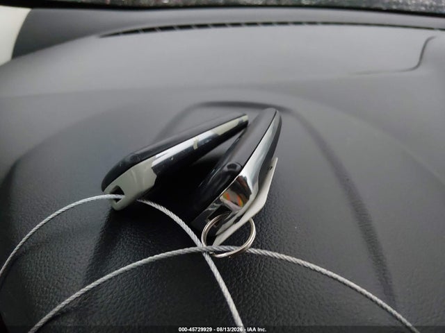 45729929 :رقم المزاد ، 1FMCU9J99KUC28945 vin ، 2019 Ford Escape Titanium مزاد بيع