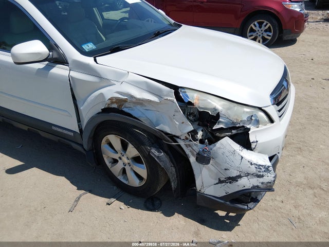 Продажа на аукционе авто 2011 Subaru Outback 2.5i Limited, vin: 4S4BRBKC7B3353012, номер лота: 45729938