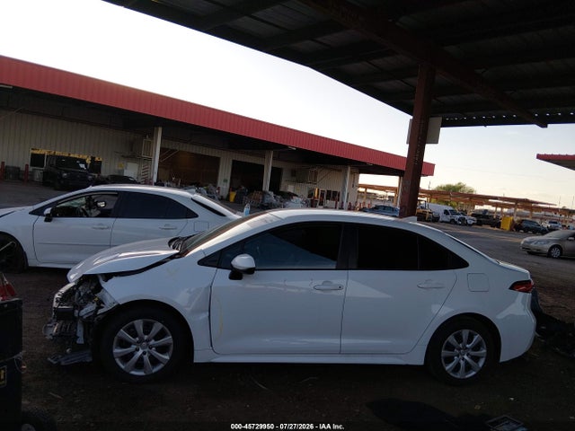 Toyota COROLLA LE 2021 5YFEPMAE3MP176846 Image 15
