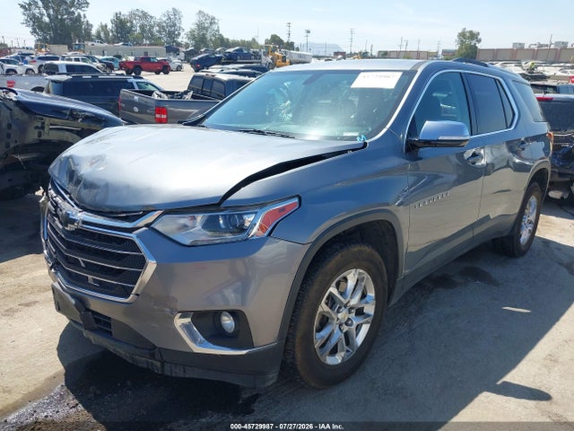 1GNERGKW0JJ134256 Chevrolet Traverse Lt Cloth