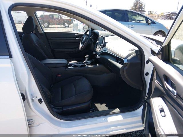 1N4BL4DV4RN387929 Nissan Altima Sv Fwd