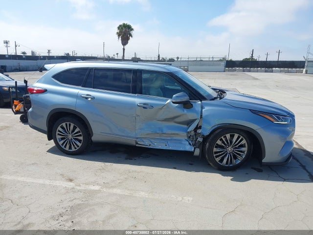 5TDFZRBH3LS001667 Toyota Highlander Platinum