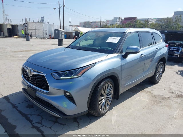 5TDFZRBH3LS001667 Toyota Highlander Platinum