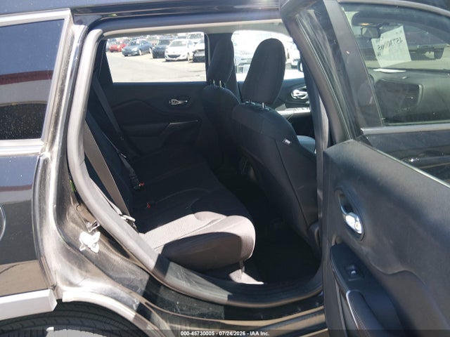 Jeep Cherokee Latitude 4x4 2019 1C4PJMCB7KD458372 Image 8