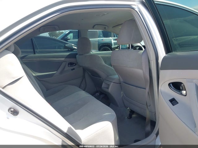 45730013 :رقم المزاد ، 4T4BE46K29R119010 vin ، 2009 Toyota Camry Le مزاد بيع
