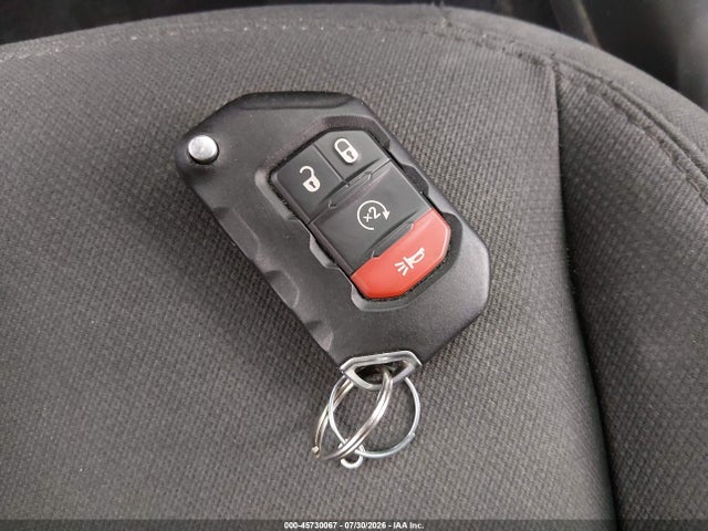 Продажа на аукционе авто 2018 Jeep Wrangler Unlimited Sahara 4x4, vin: 1C4HJXEG9JW249121, номер лота: 45730067