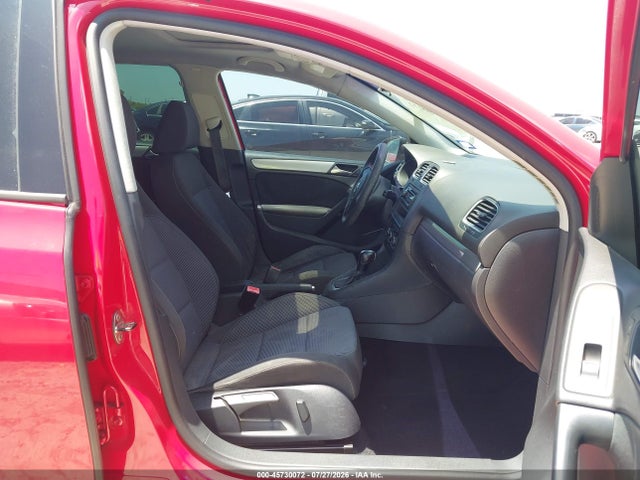 45730072 :رقم المزاد ، WVWDA7AJ4BW305306 vin ، 2011 Volkswagen Golf 2.5l 4-door مزاد بيع