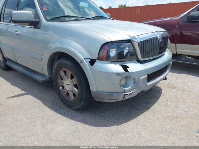 45730073 :رقم المزاد ، 5LMFU27545LJ12617 vin ، 2005 Lincoln Navigator مزاد بيع