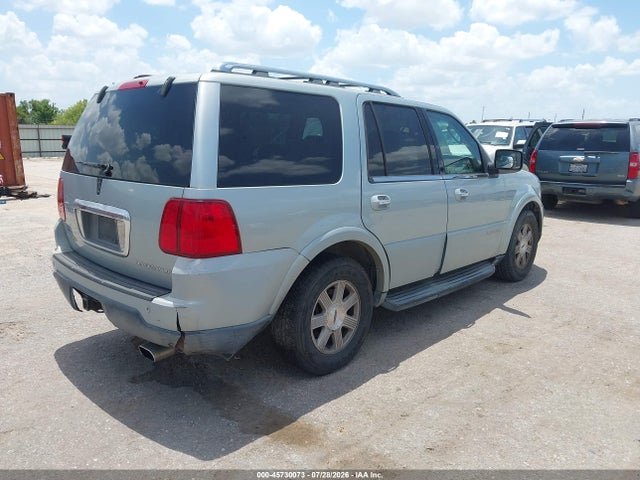 45730073 :رقم المزاد ، 5LMFU27545LJ12617 vin ، 2005 Lincoln Navigator مزاد بيع