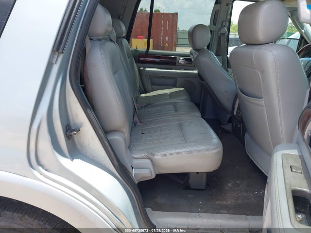 45730073 :رقم المزاد ، 5LMFU27545LJ12617 vin ، 2005 Lincoln Navigator مزاد بيع