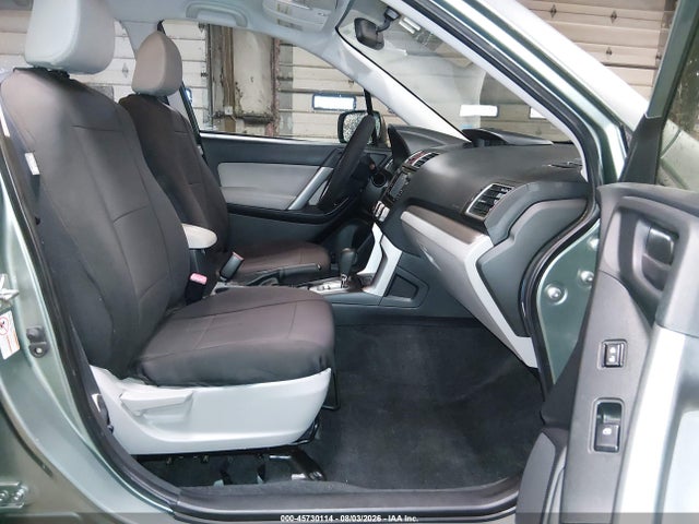 2016 Subaru Forester 2.5i მანქანა იყიდება აუქციონზე, vin: JF2SJABC6GH422581, აუქციონის ნომერი: 45730114
