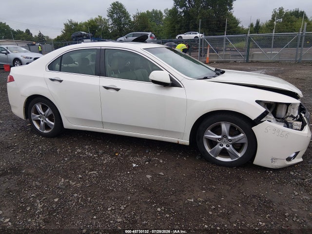 45730132 :رقم المزاد ، JH4CU2F64BC012306 vin ، 2011 Acura Tsx 2.4 مزاد بيع