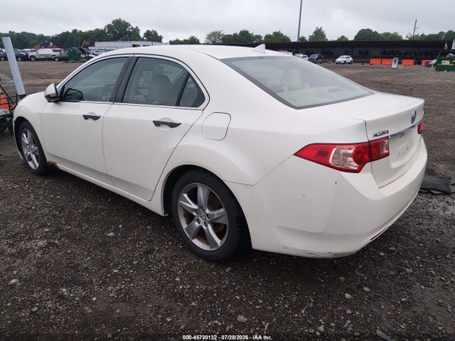 45730132 :رقم المزاد ، JH4CU2F64BC012306 vin ، 2011 Acura Tsx 2.4 مزاد بيع