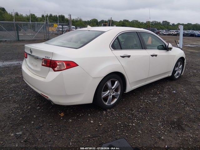 45730132 :رقم المزاد ، JH4CU2F64BC012306 vin ، 2011 Acura Tsx 2.4 مزاد بيع
