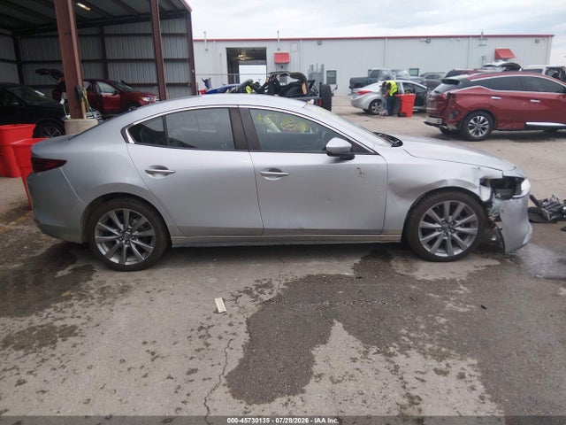 Aukcja sprzedaży 2020 Mazda Mazda3 Select Package, vin: 3MZBPACLXLM131998, numer aukcji: 45730135