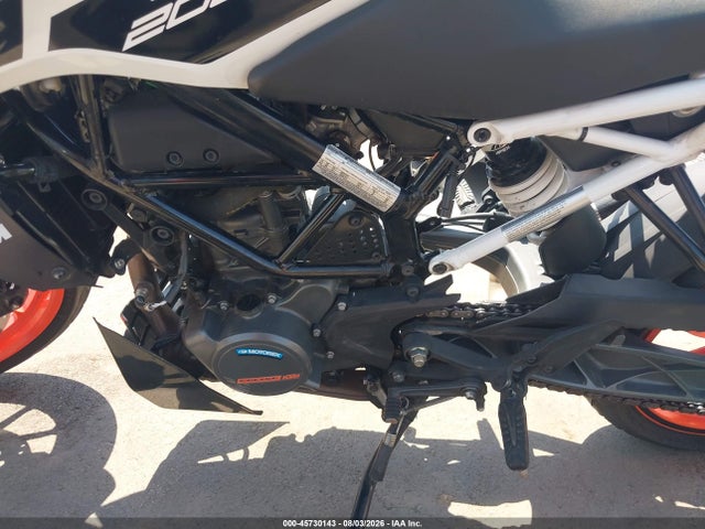 KTM 200 Duke 2020 MD2JPC409LC018084 Image 9