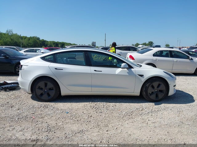5YJ3E1EB3MF975789 Tesla Model 3 Long Range Dual Motor All-wheel Drive