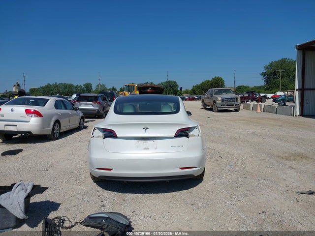 5YJ3E1EB3MF975789 Tesla Model 3 Long Range Dual Motor All-wheel Drive