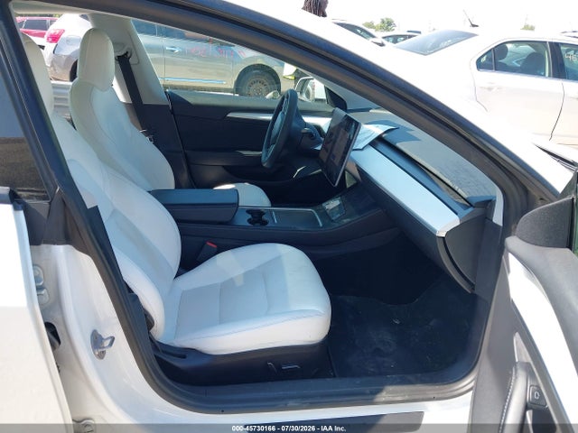 5YJ3E1EB3MF975789 Tesla Model 3 Long Range Dual Motor All-wheel Drive
