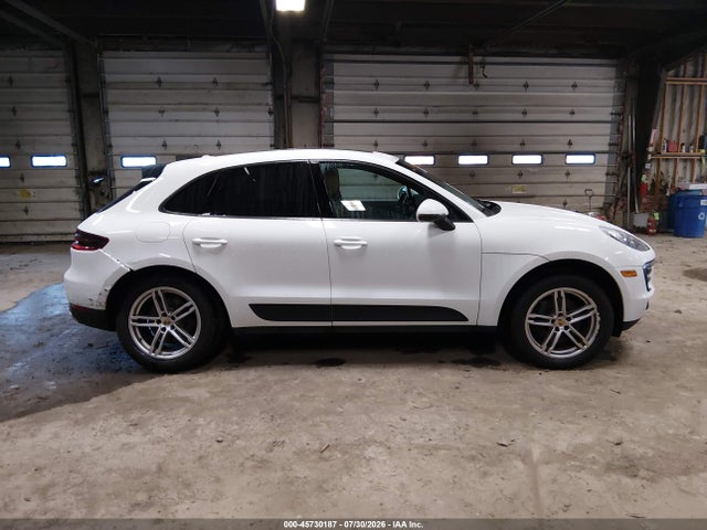 2018 Porsche Macan მანქანა იყიდება აუქციონზე, vin: WP1AA2A5XJLB02511, აუქციონის ნომერი: 45730187