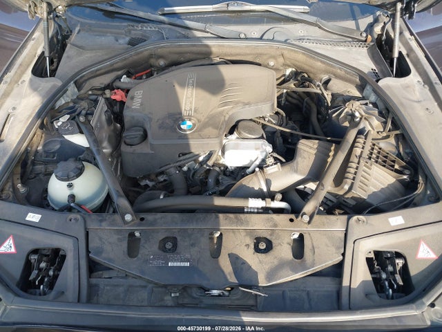 45730199 :رقم المزاد ، WBA5A5C51ED503993 vin ، 2014 Bmw 528i مزاد بيع