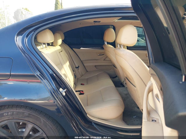 45730199 :رقم المزاد ، WBA5A5C51ED503993 vin ، 2014 Bmw 528i مزاد بيع
