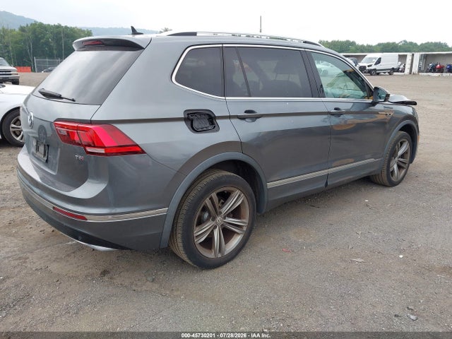 2018 Volkswagen Tiguan 2.0t Se/2.0t Sel მანქანა იყიდება აუქციონზე, vin: 3VV3B7AX6JM155969, აუქციონის ნომერი: 45730201