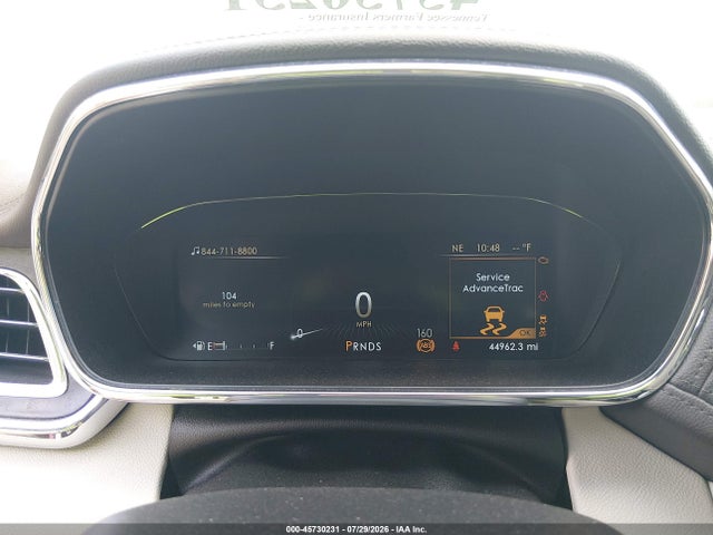 45730231 :رقم المزاد ، 1LN6L9SK8H5608377 vin ، 2017 Lincoln Continental Select مزاد بيع