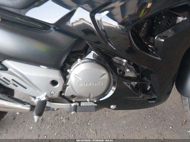 Suzuki GW250 2015 LC6GJ55F9F1100781 Image 8
