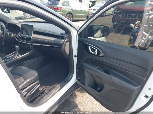 Продажа на аукционе авто 2022 Jeep Compass Altitude Fwd, vin: 3C4NJCBB7NT235153, номер лота: 45730255