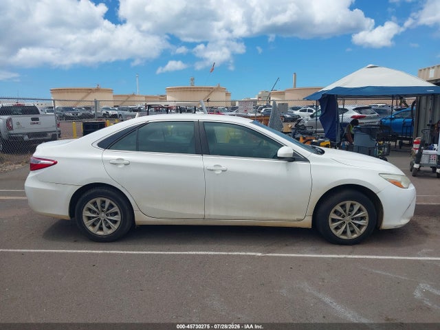 4T1BF1FK0GU529503 Toyota CAMRY LE