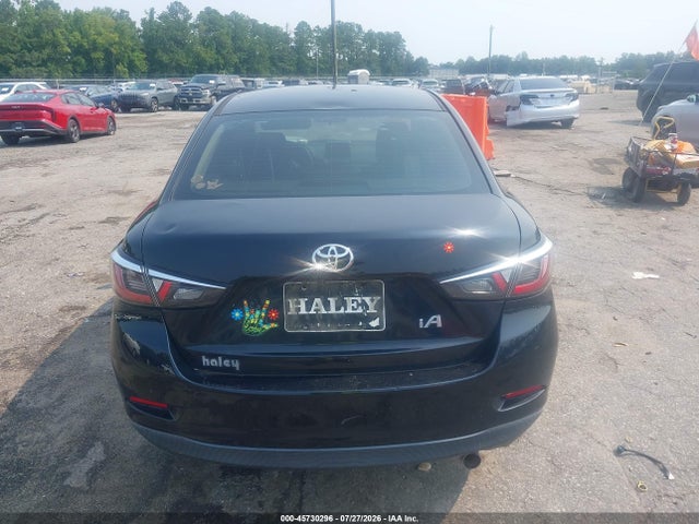 2017 Toyota Yaris Ia მანქანა იყიდება აუქციონზე, vin: 3MYDLBYV2HY156113, აუქციონის ნომერი: 45730296