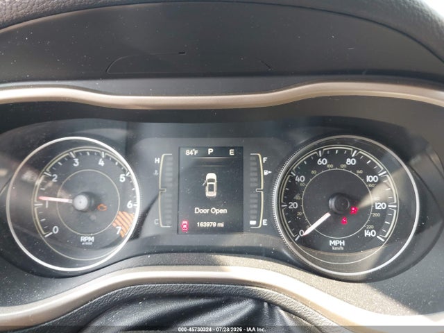 2014 Jeep Cherokee Sport მანქანა იყიდება აუქციონზე, vin: 1C4PJMABXEW166758, აუქციონის ნომერი: 45730324