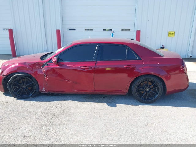 45730350 :رقم المزاد ، 2C3CCAAG4DH644211 vin ، 2013 Chrysler 300 Motown مزاد بيع
