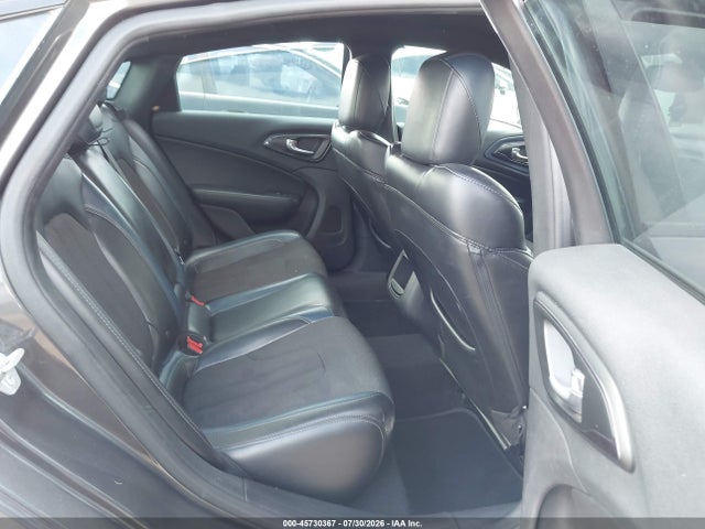 2016 Chrysler 200 S მანქანა იყიდება აუქციონზე, vin: 1C3CCCBB5GN121483, აუქციონის ნომერი: 45730367