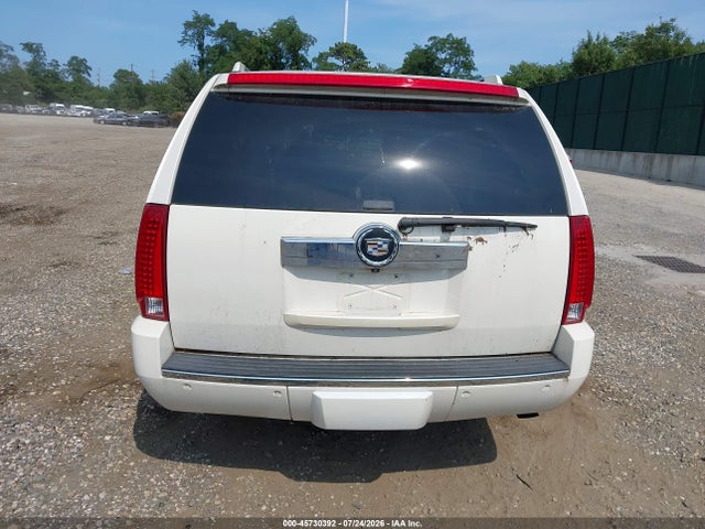 45730392 :رقم المزاد ، 1GYUKJEF7AR107021 vin ، 2010 Cadillac Escalade Esv Premium مزاد بيع