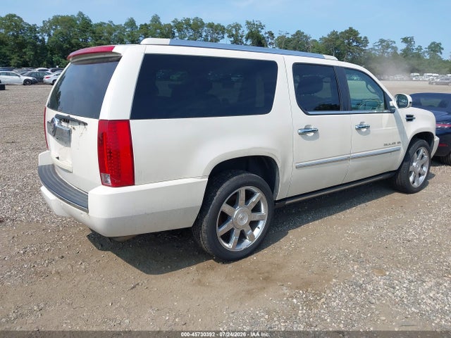 45730392 :رقم المزاد ، 1GYUKJEF7AR107021 vin ، 2010 Cadillac Escalade Esv Premium مزاد بيع