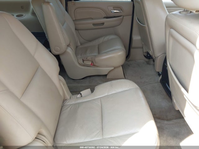 45730392 :رقم المزاد ، 1GYUKJEF7AR107021 vin ، 2010 Cadillac Escalade Esv Premium مزاد بيع