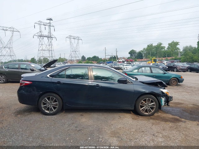 4T1BF1FK1FU084915 Toyota CAMRY SE