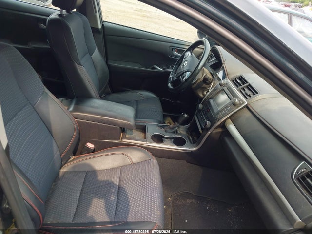 4T1BF1FK1FU084915 Toyota CAMRY SE