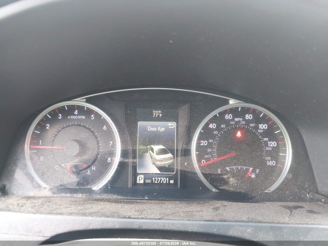 4T1BF1FK1FU084915 Toyota CAMRY SE