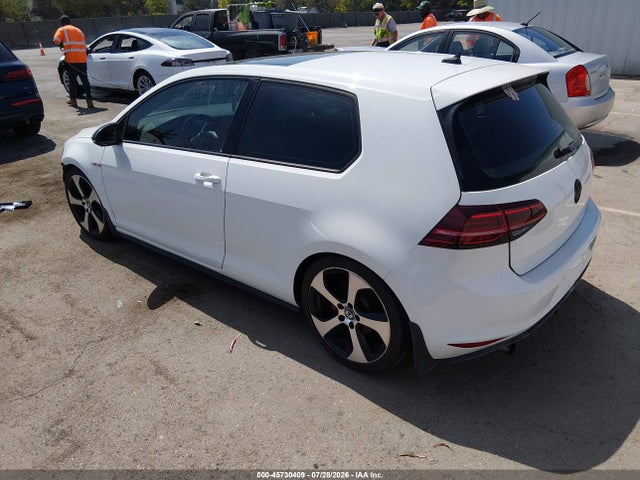 2015 Volkswagen Golf Gti 2.0t Se 2-door მანქანა იყიდება აუქციონზე, vin: 3VWTT7AU4FM084258, აუქციონის ნომერი: 45730409
