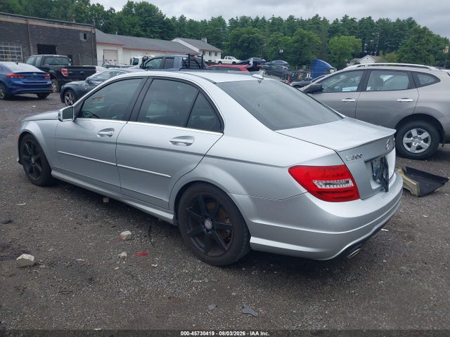 WDDGF8AB2EG231854 Mercedes-Benz C 300 Sport 4matic