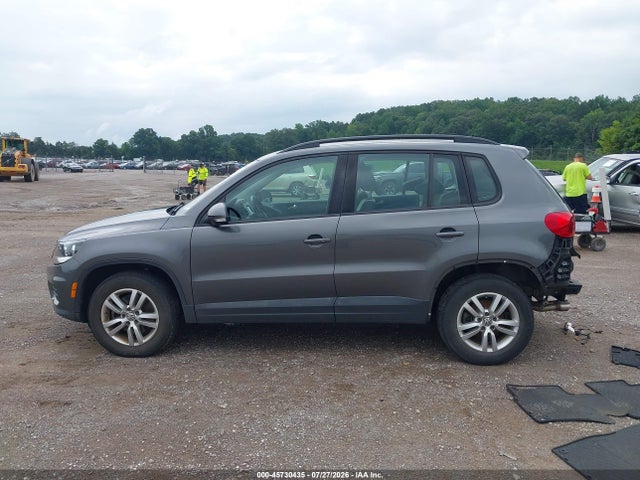 Продажа на аукционе авто 2016 Volkswagen Tiguan S, vin: WVGBV7AX8GW597979, номер лота: 45730435