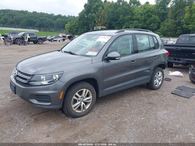 Продажа на аукционе авто 2016 Volkswagen Tiguan S, vin: WVGBV7AX8GW597979, номер лота: 45730435