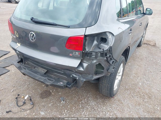 Продажа на аукционе авто 2016 Volkswagen Tiguan S, vin: WVGBV7AX8GW597979, номер лота: 45730435