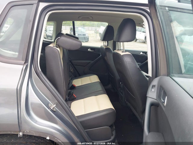 Продажа на аукционе авто 2016 Volkswagen Tiguan S, vin: WVGBV7AX8GW597979, номер лота: 45730435